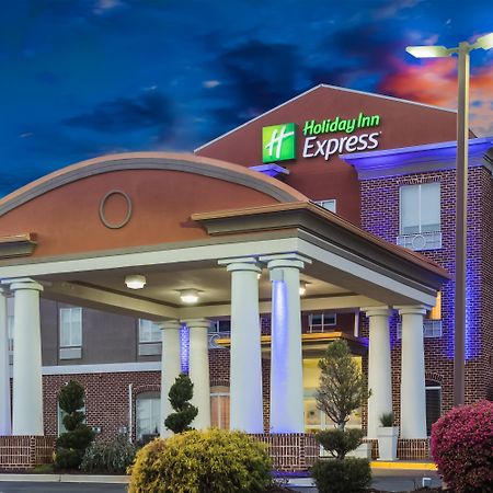 Holiday Inn Express & Suites Bremen Ga By Ihg Exterior photo